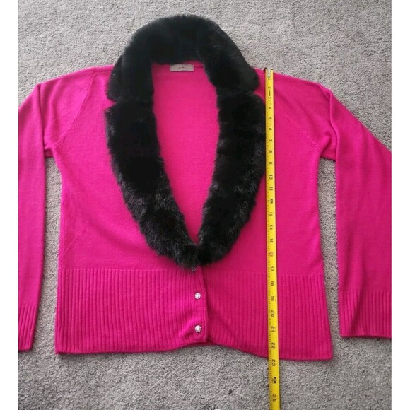 i.e. Button Hotpink Long Sleeves Cardigan Sweater Removeable Faux Fur Colar Sz L - Picture 10 of 10